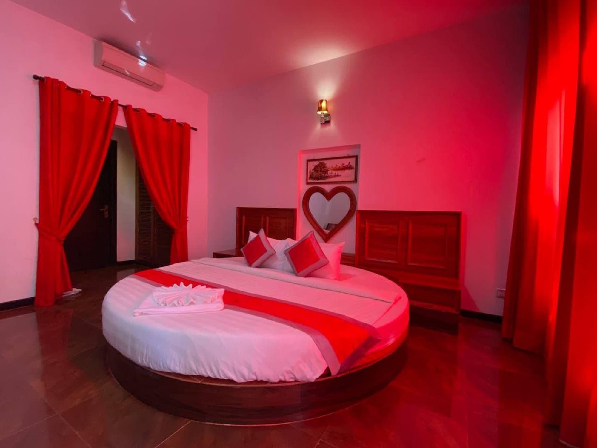 Vimean Sovannaphoum Resort Battambang Eksteriør billede