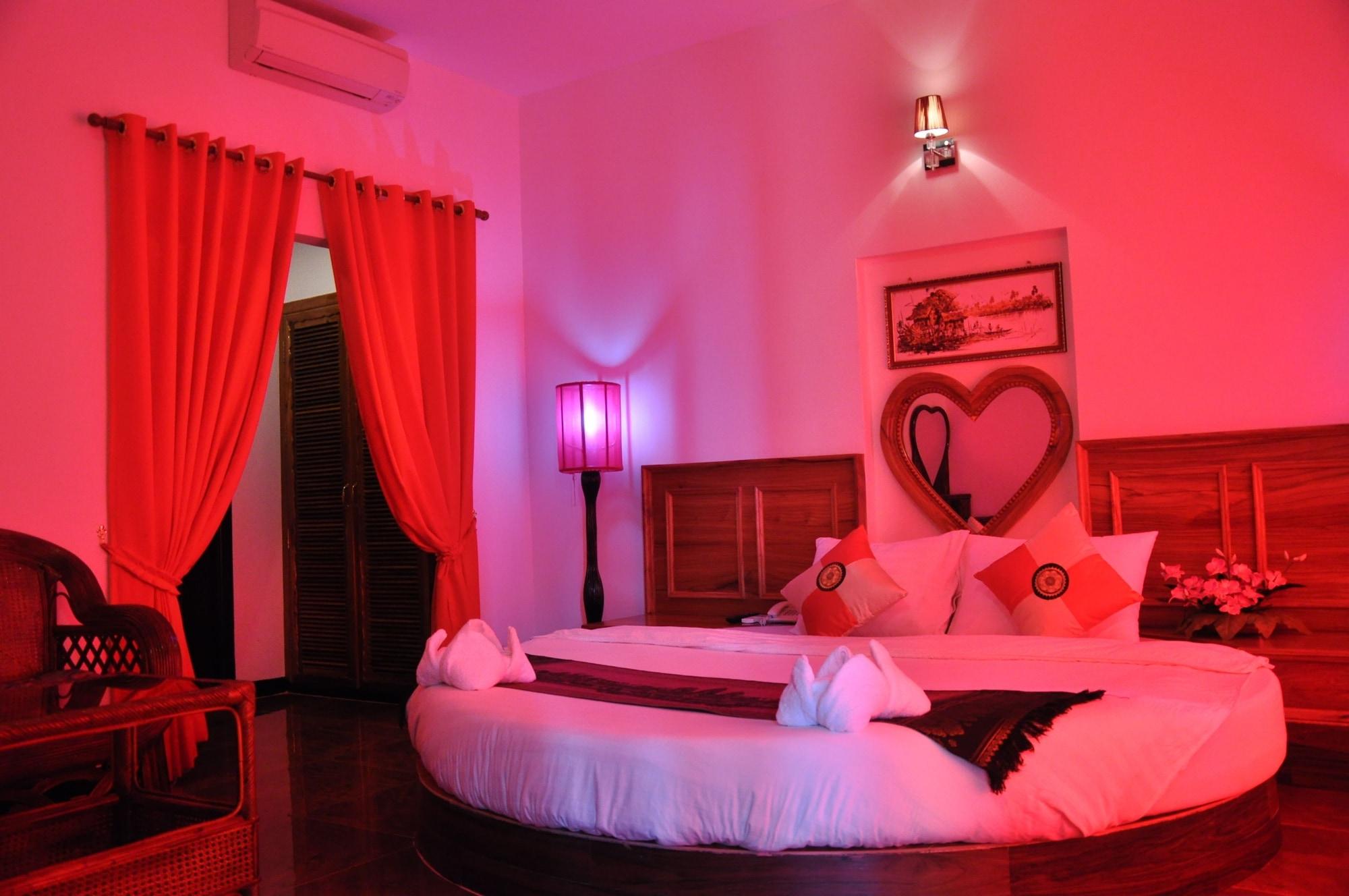 Vimean Sovannaphoum Resort Battambang Eksteriør billede